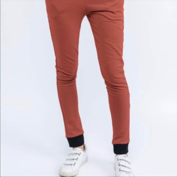 Leigh Jogger in Rust - XS - Picture 4 of 9